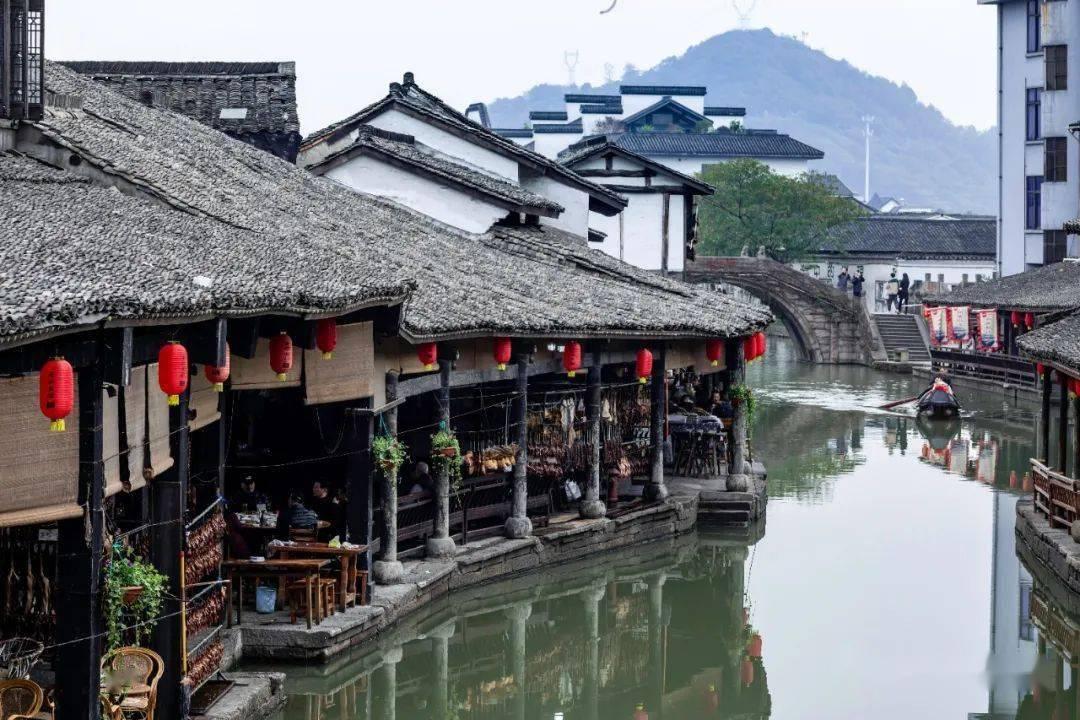 逃离遗弃的建筑5